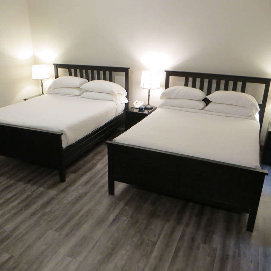 Two Queen Beds at Boulder Twin Lakes Inn